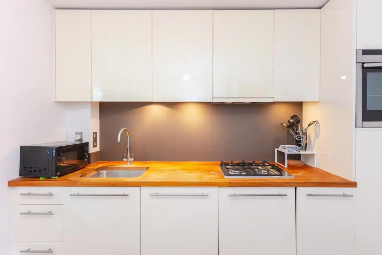 Peaceful 2 Bedroom Apartment In Central Лондон Экстерьер фото