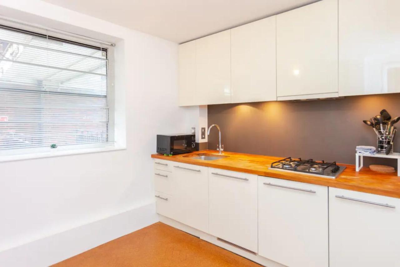 Peaceful 2 Bedroom Apartment In Central Лондон Экстерьер фото