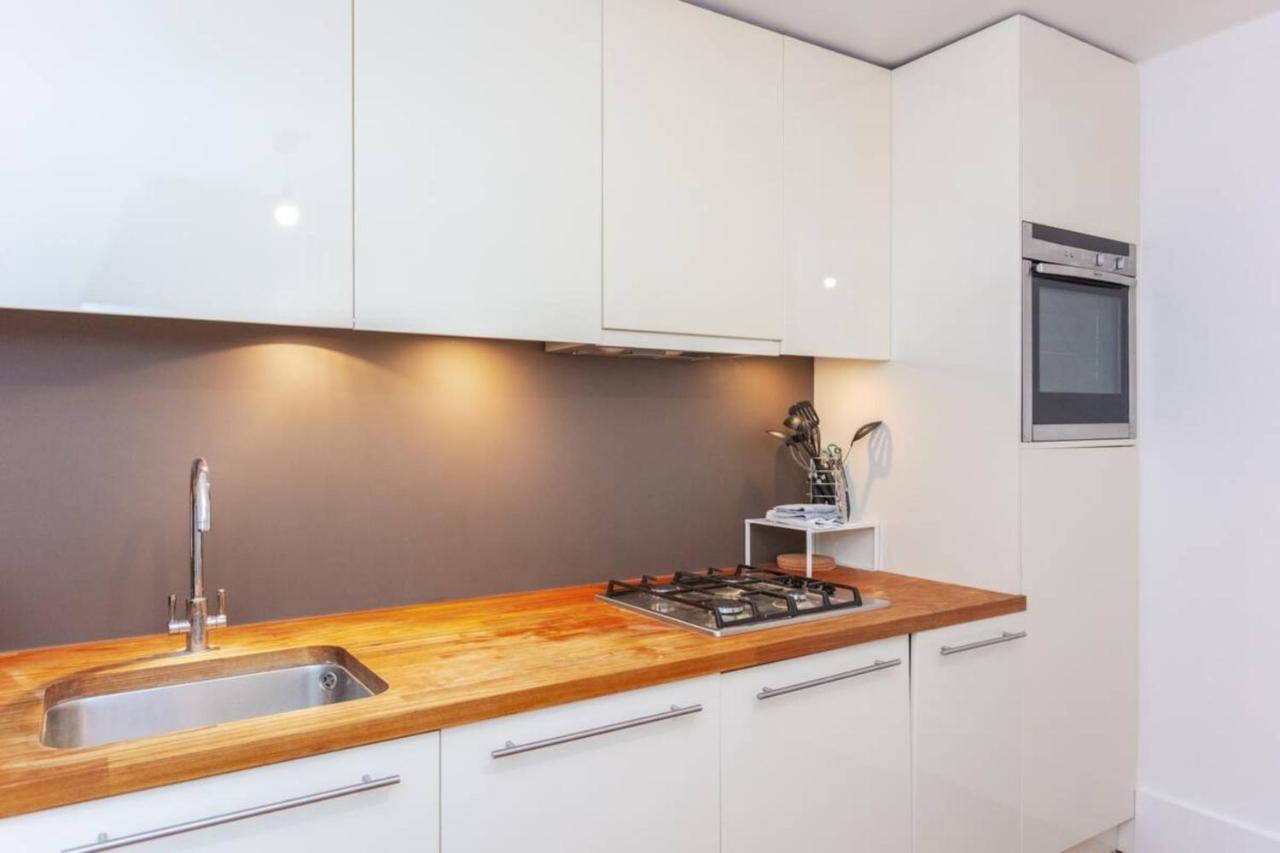 Peaceful 2 Bedroom Apartment In Central Лондон Экстерьер фото
